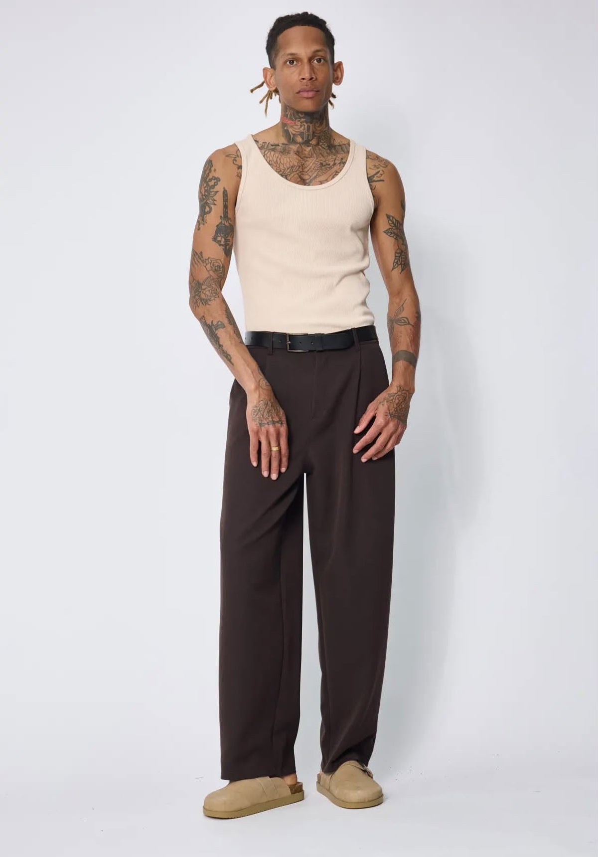 Pantalon chino brun